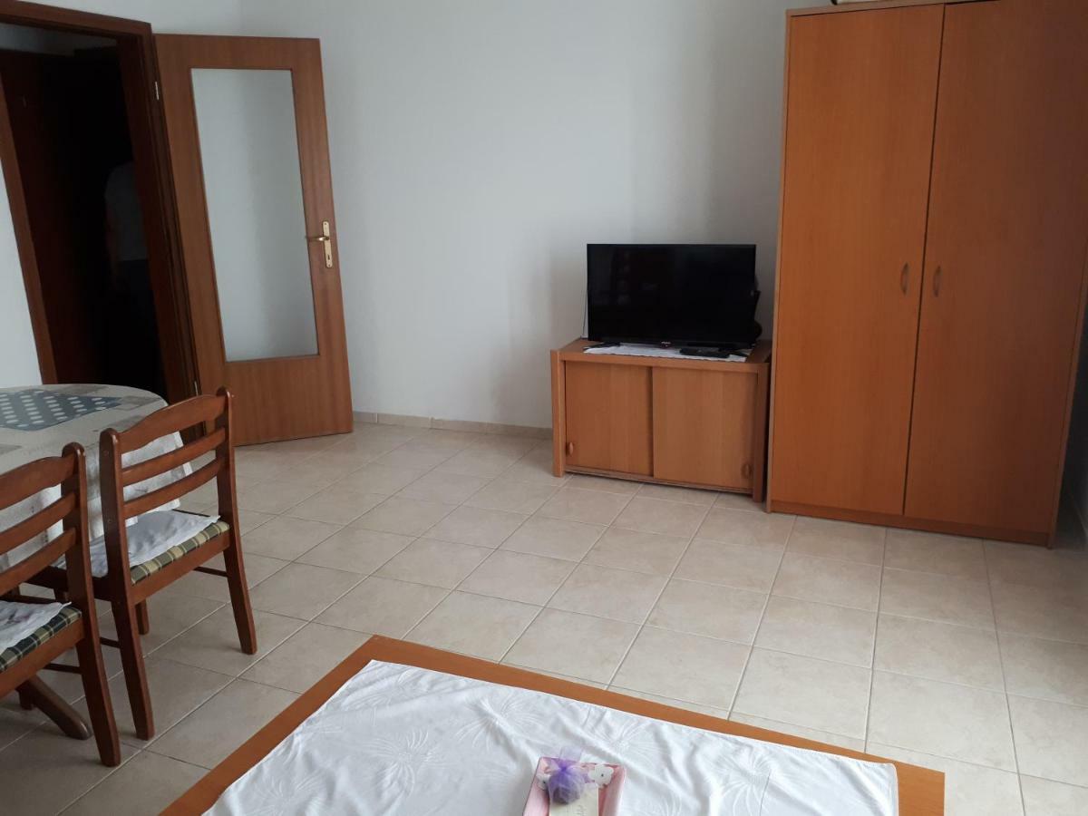 Seaside Apartment Biograd Na Moru Chambre photo